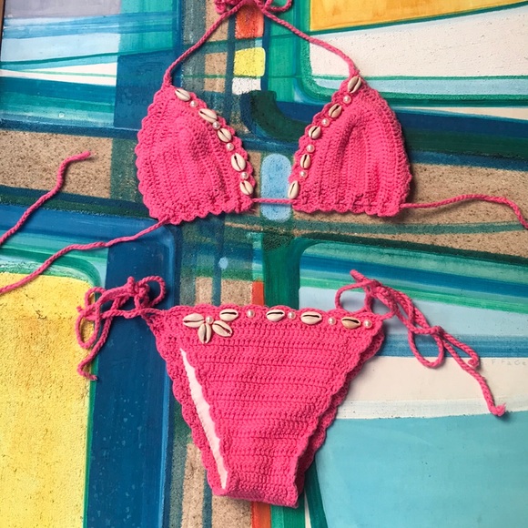 Other - Pink Crochet Shell Bikini